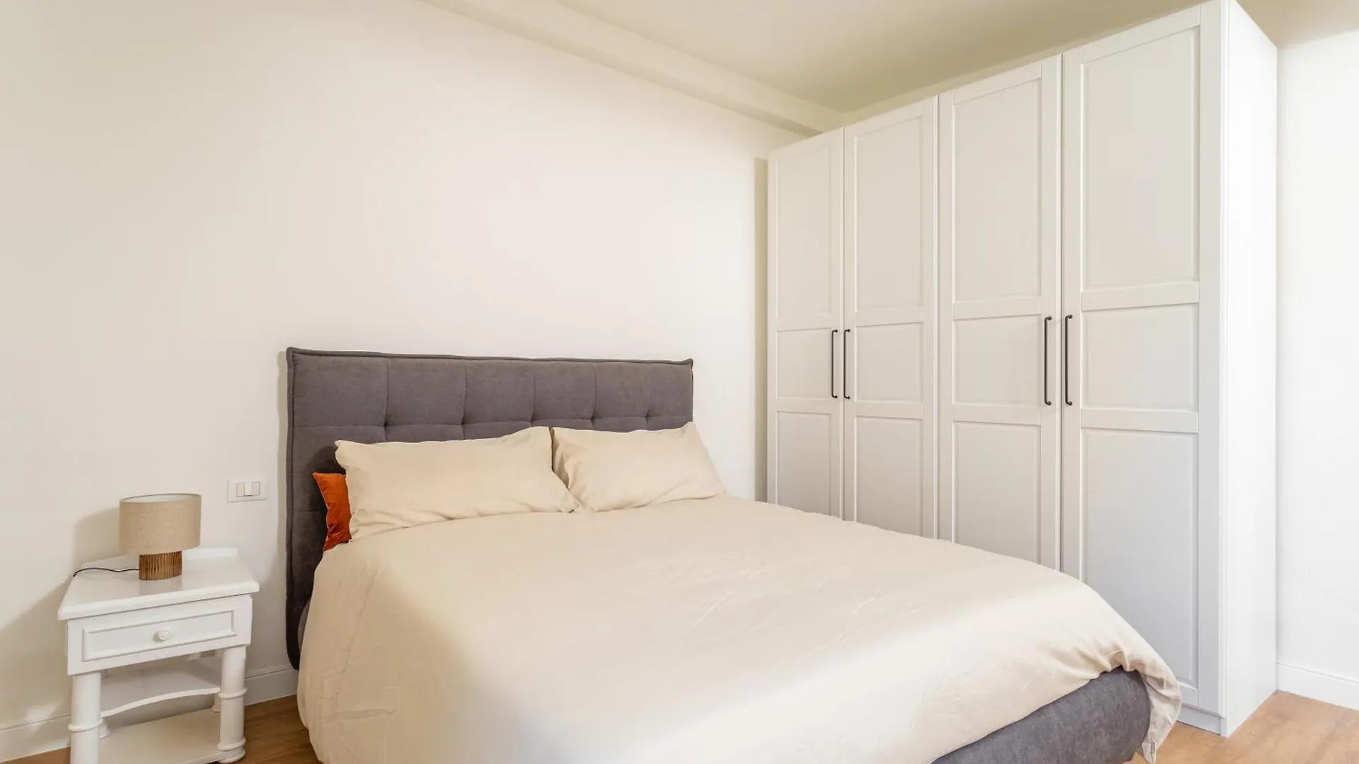 Appartamento Le Giraffe - Pietrasanta Centro Apartment