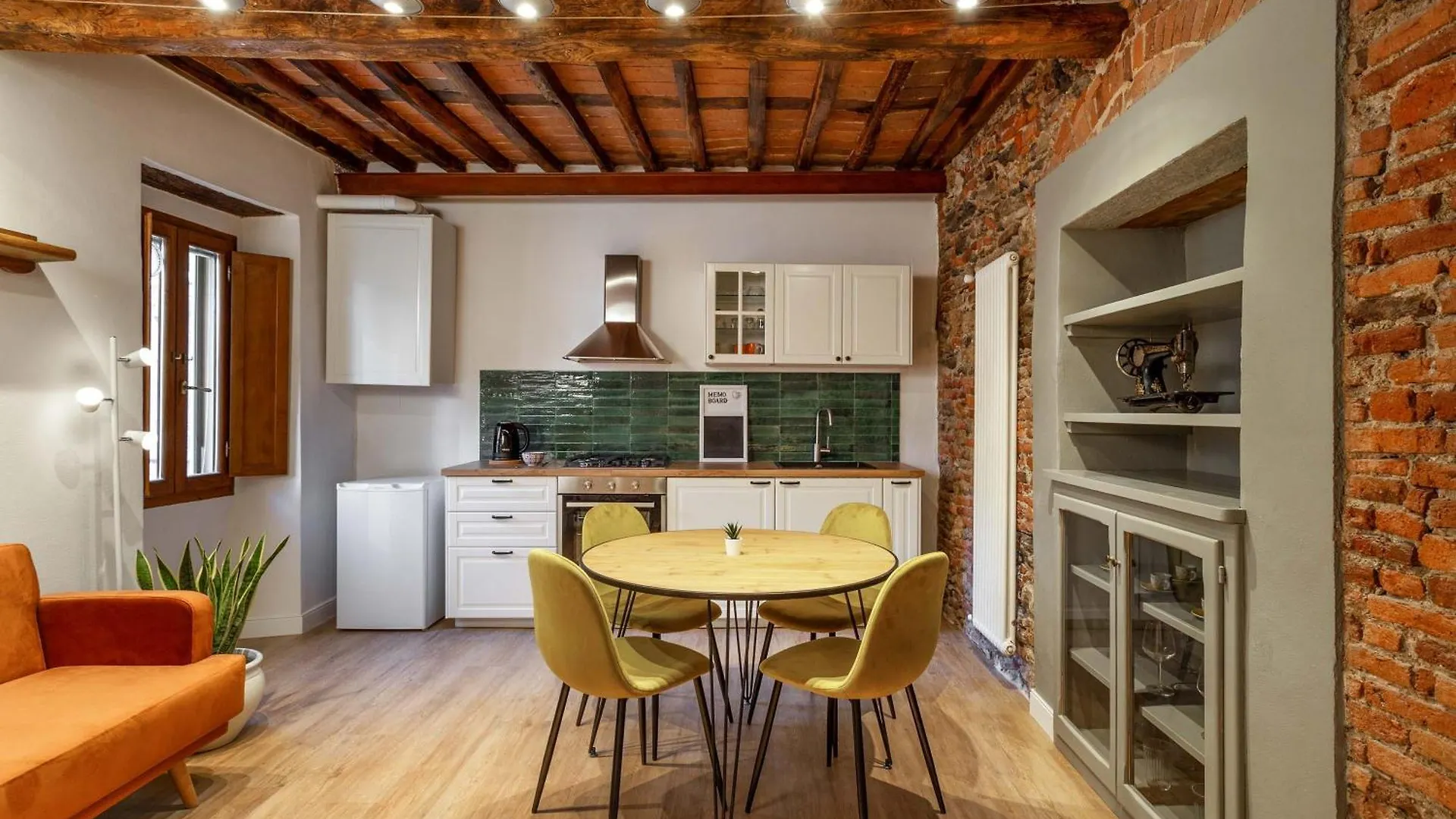 Appartamento Le Giraffe - Pietrasanta Centro Apartmán