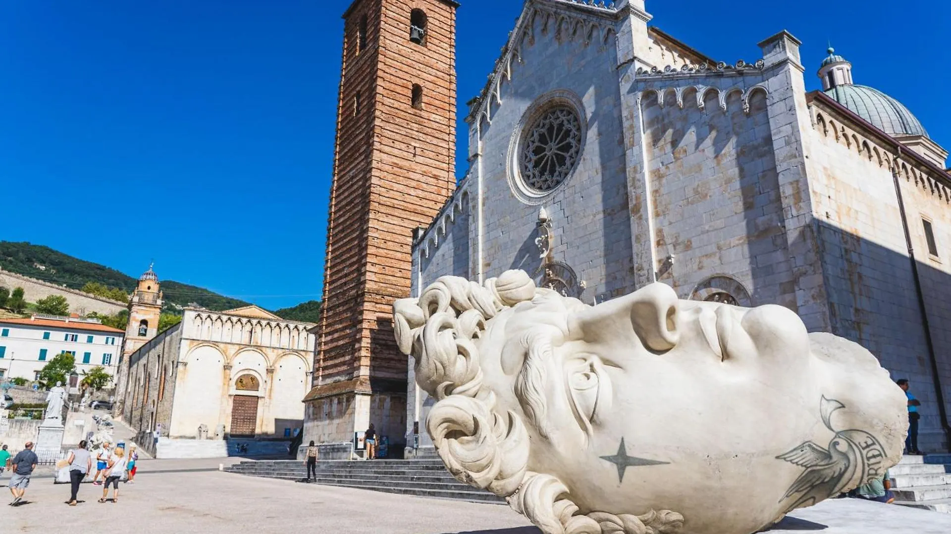 Apartment Appartamento Le Giraffe - Pietrasanta Centro Italy